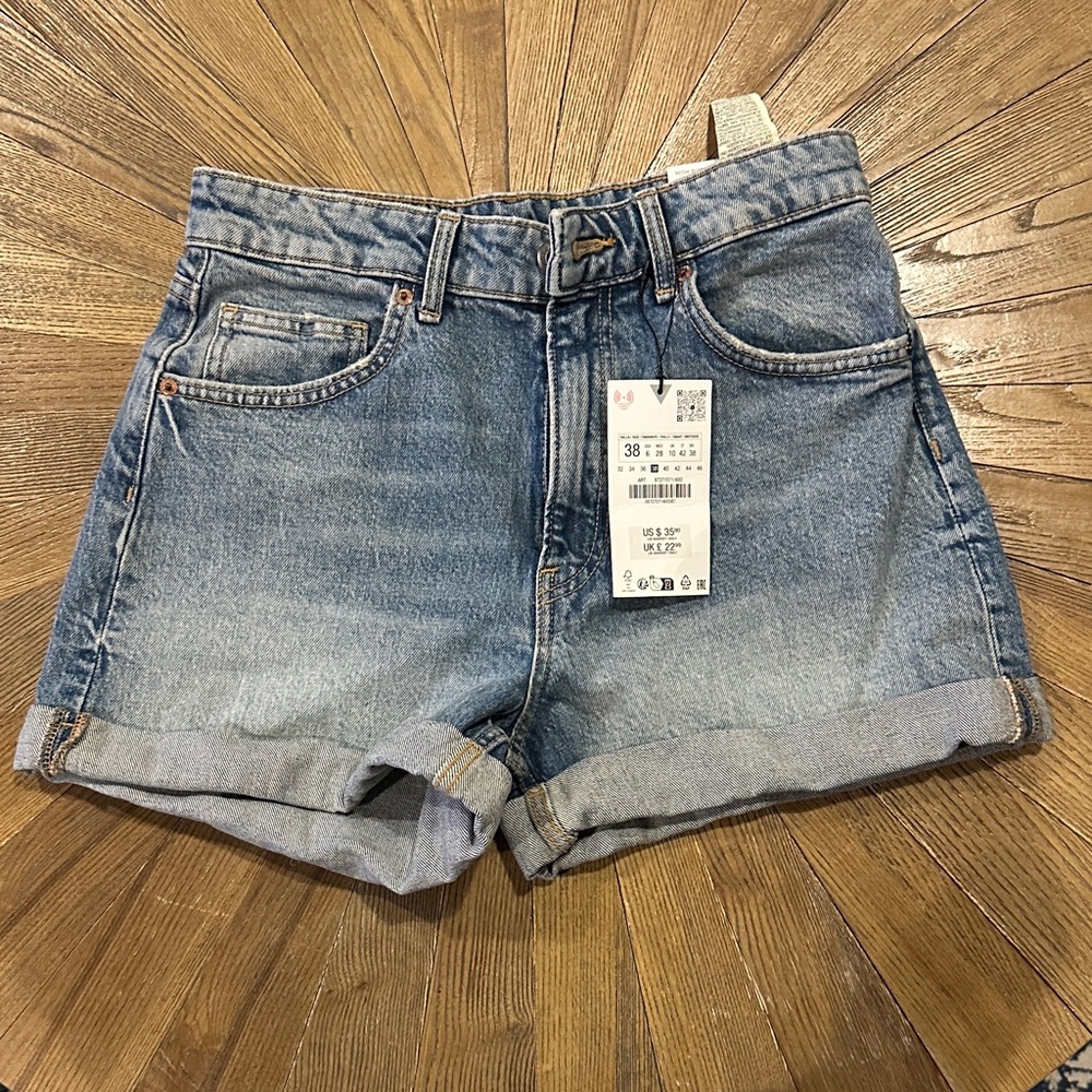 Zara Mom Fit Jean Shorts